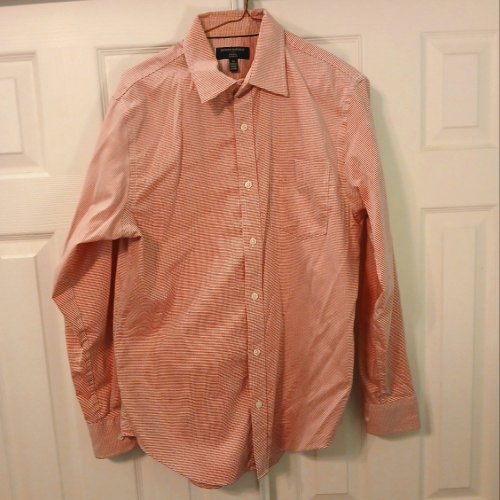 Banana Republic Men's long sleeve button-down shirt